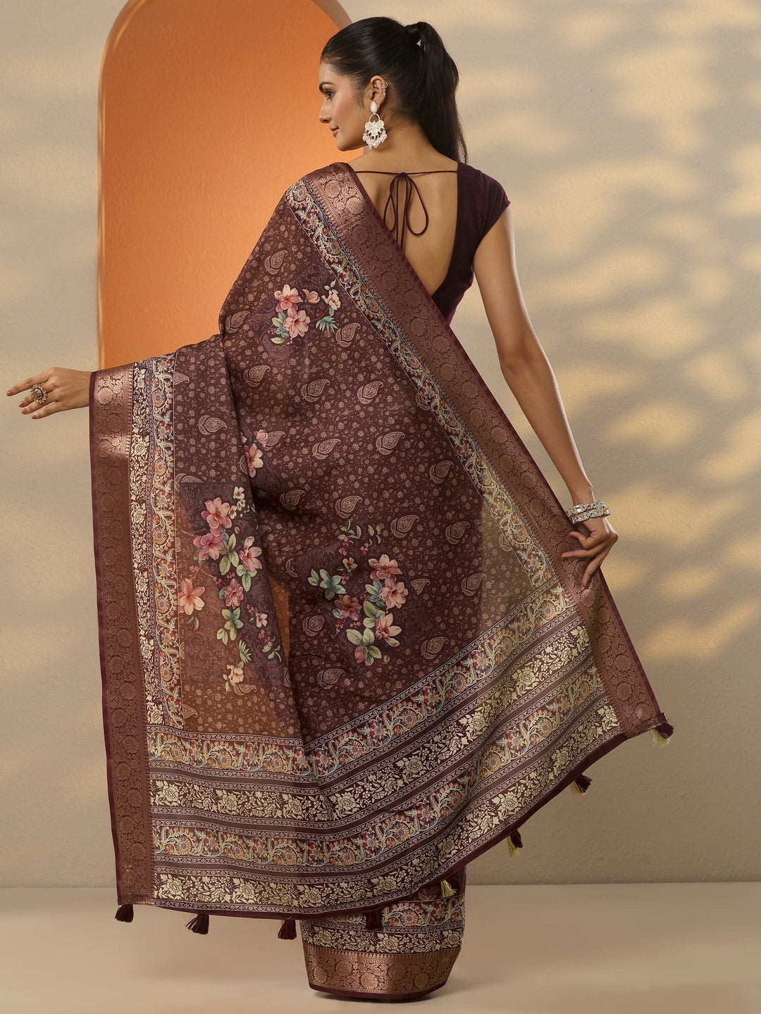  Brown Printed Silk Blend Saree With Unstitched Blouse Piece 