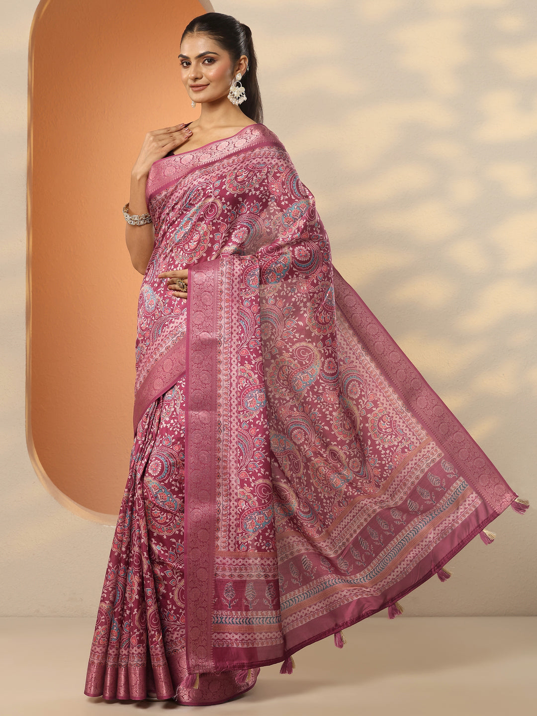  Pink Printed Silk Blend Saree With Unstitched Blouse Piece 