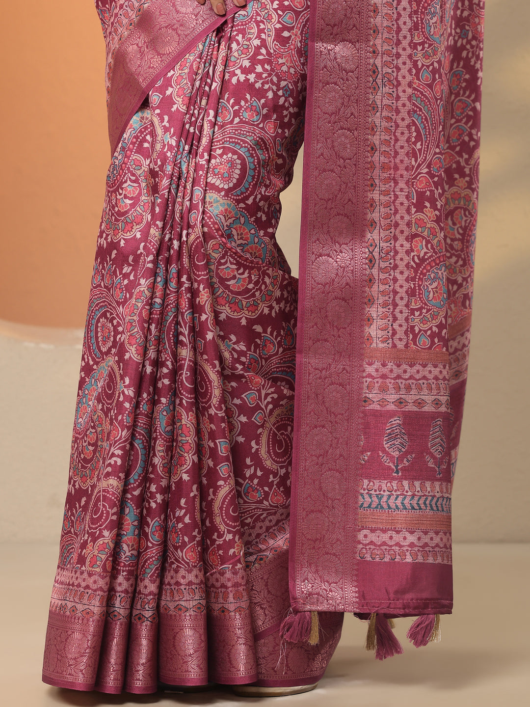  Pink Printed Silk Blend Saree With Unstitched Blouse Piece 