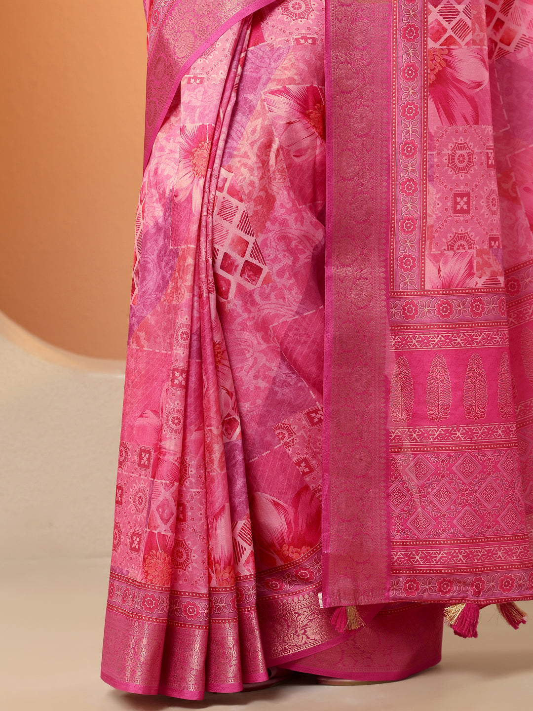 Pink Printed Silk Blend Saree With Unstitched Blouse Piece 