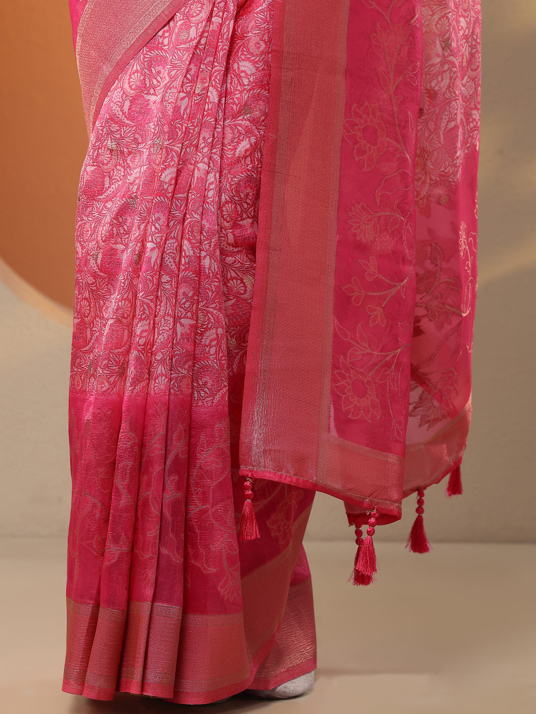 Pink Printed Organza Saree With Unstitched Blouse Piece 