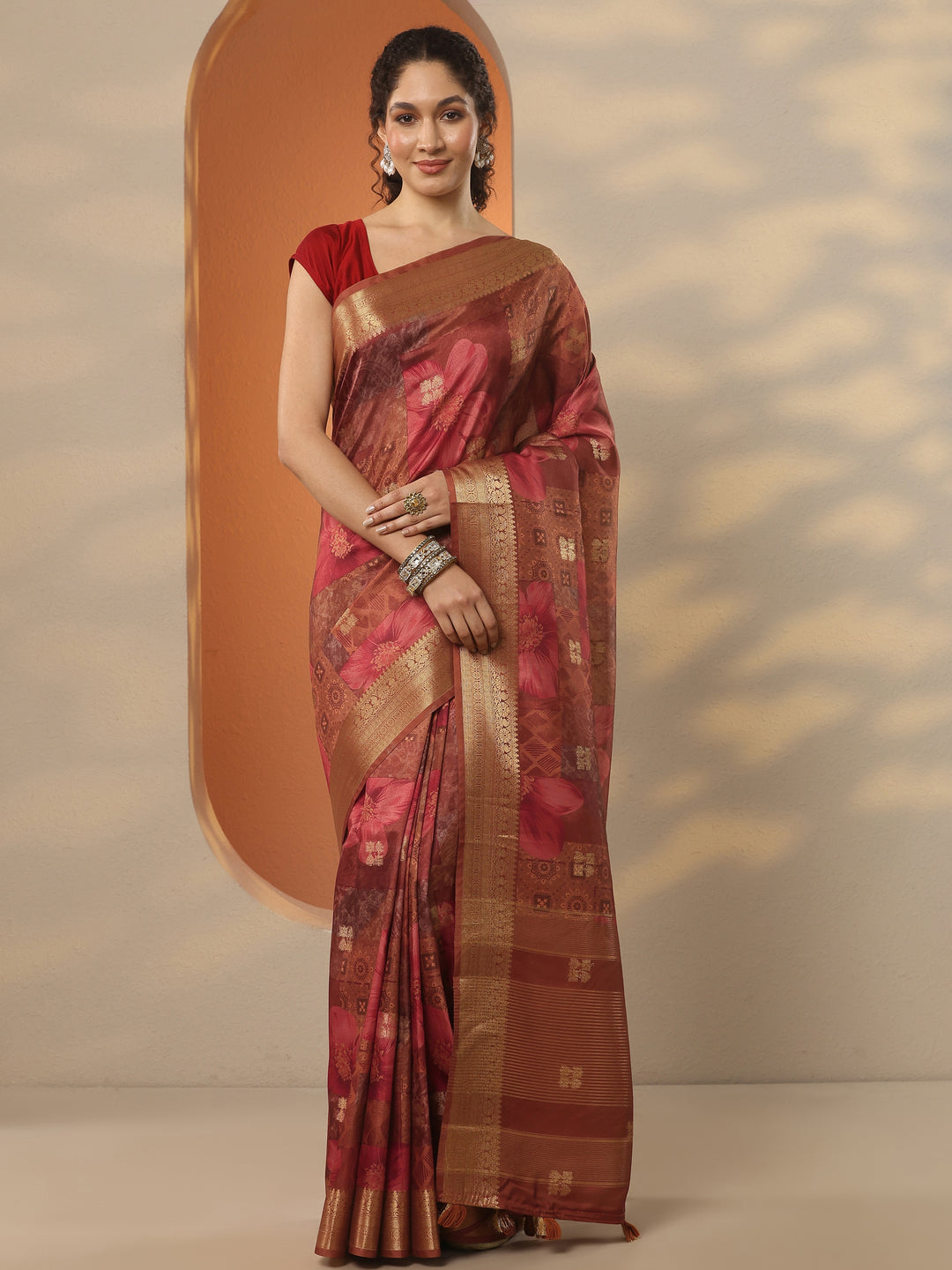  Brown Printed Silk Blend Saree With Unstitched Blouse Piece 