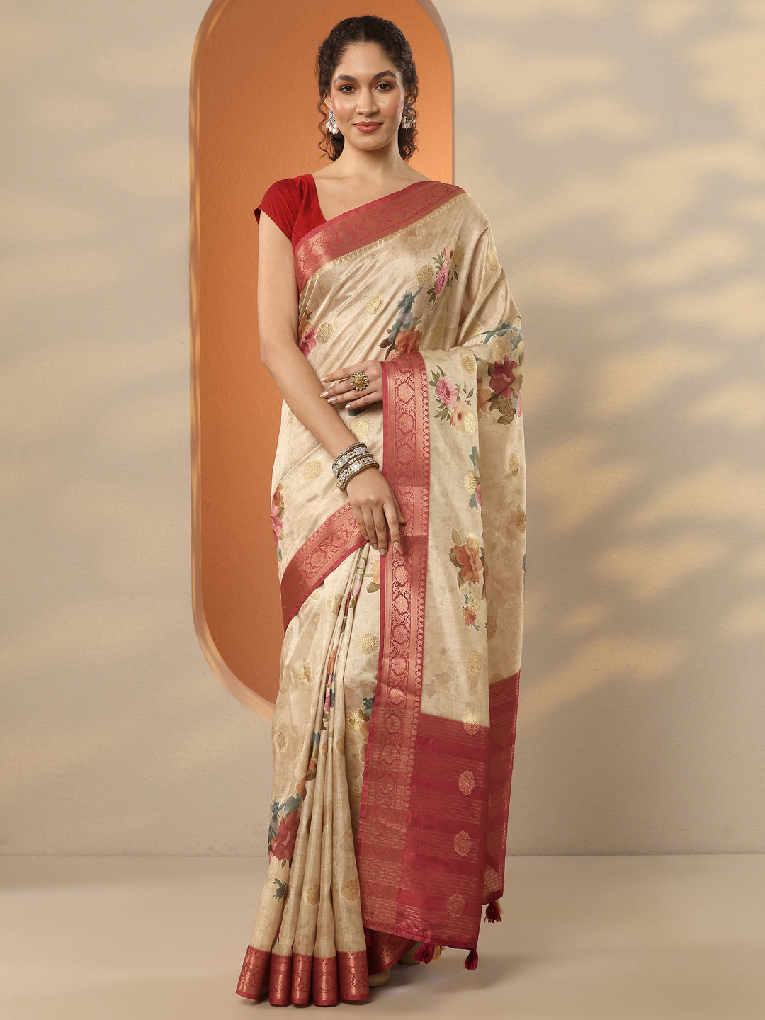  Beige Printed Silk Blend Saree With Unstitched Blouse Piece 