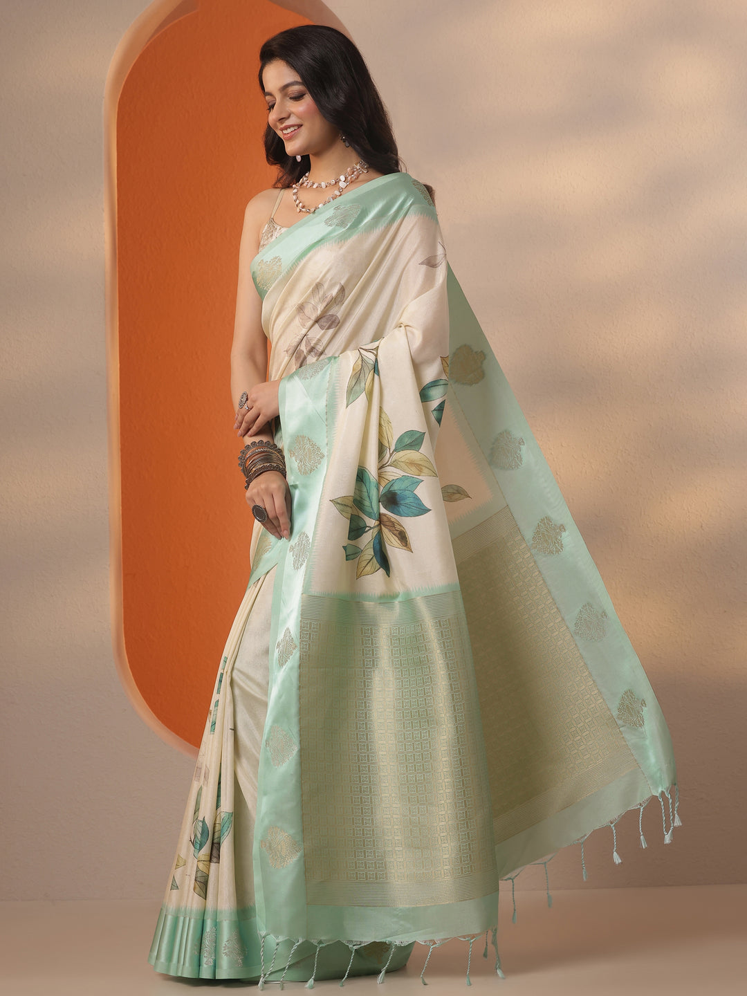  Cream Printed Silk Blend Saree With Unstitched Blouse Piece 