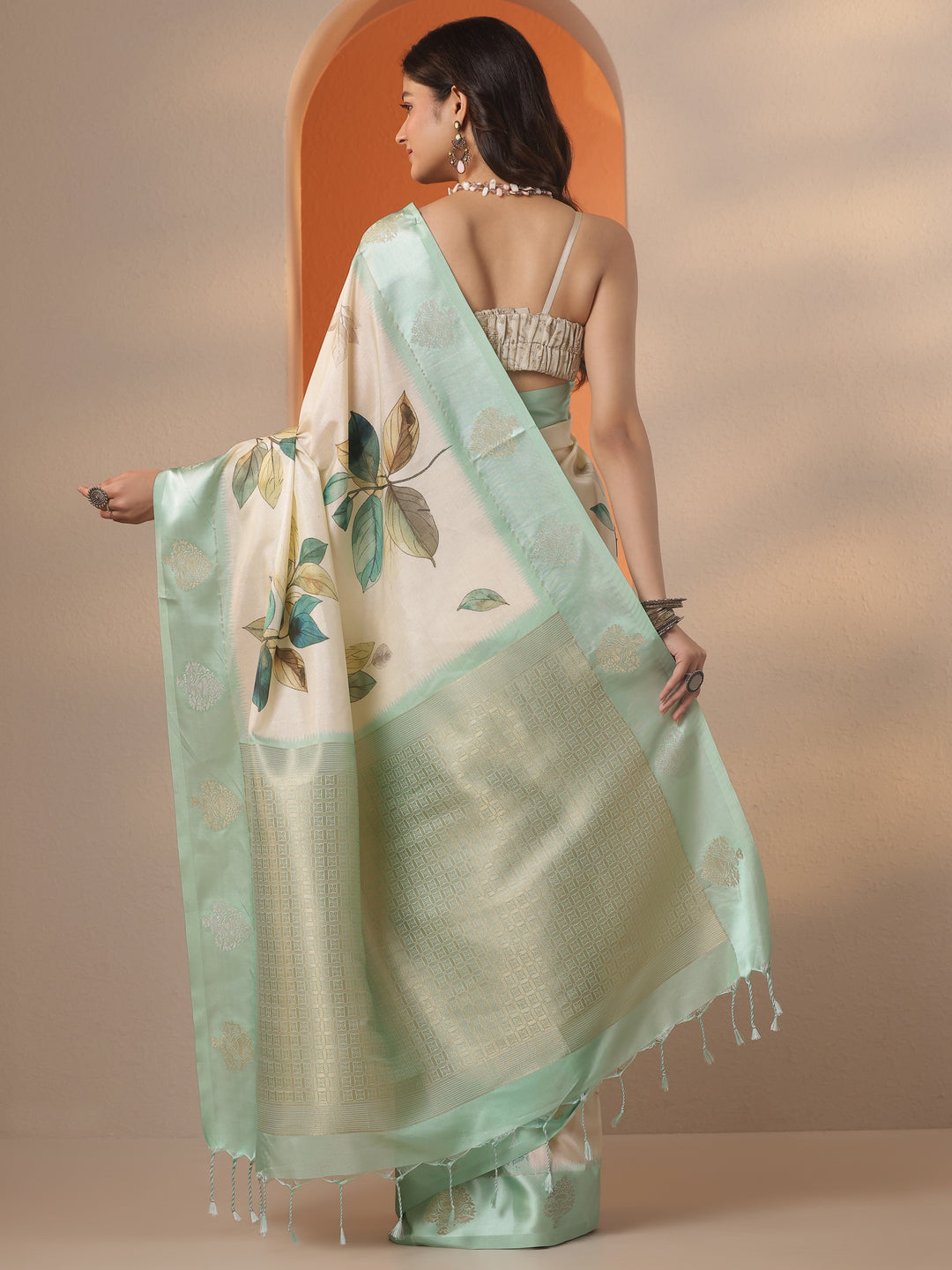  Cream Printed Silk Blend Saree With Unstitched Blouse Piece 