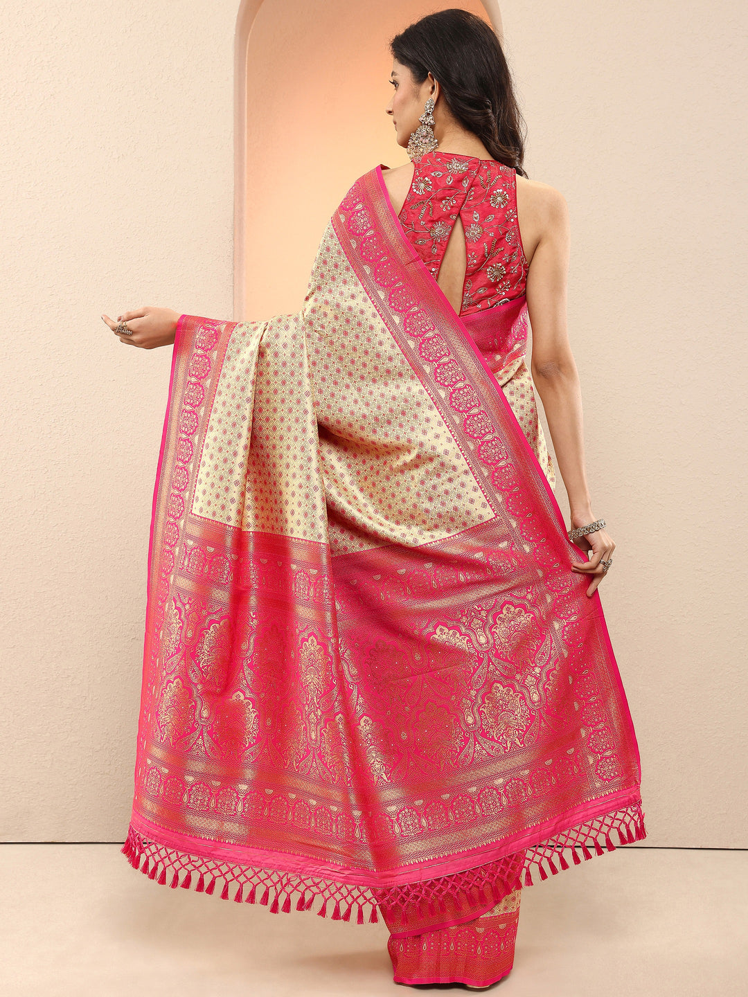  Gold Woven Design Silk Blend Saree With Unstitched Blouse Piece 