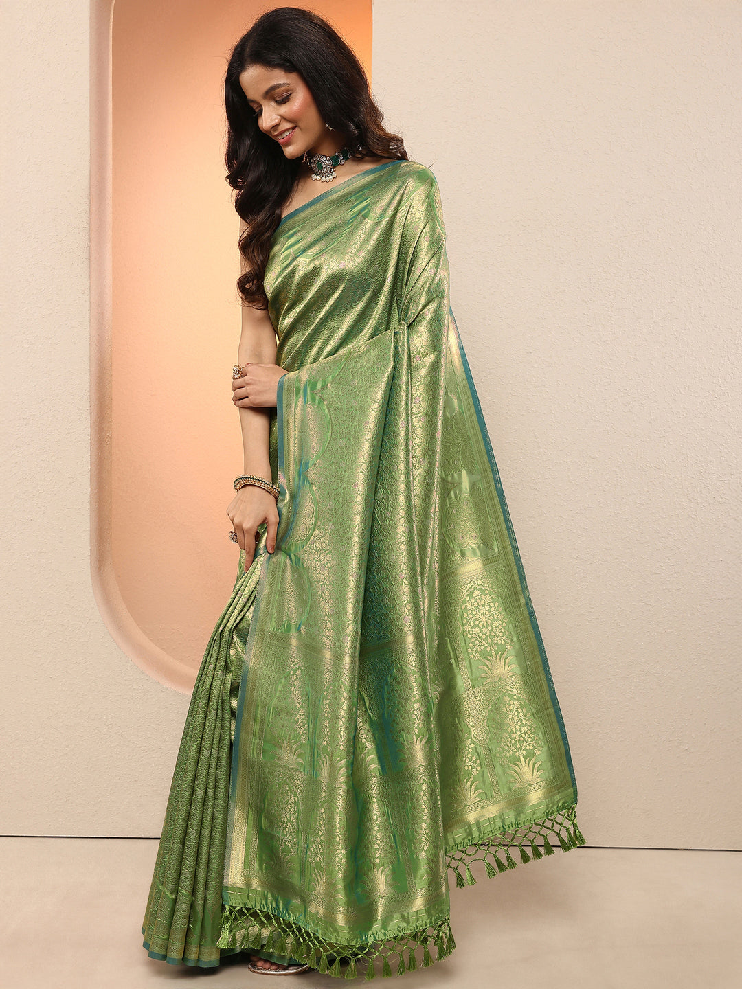  Green Woven Design Silk Blend Saree With Unstitched Blouse Piece 