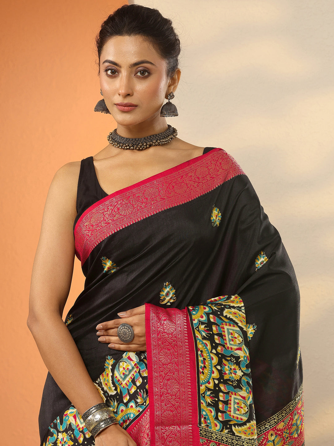  Black Printed Silk Blend Saree With Unstitched Blouse Piece 