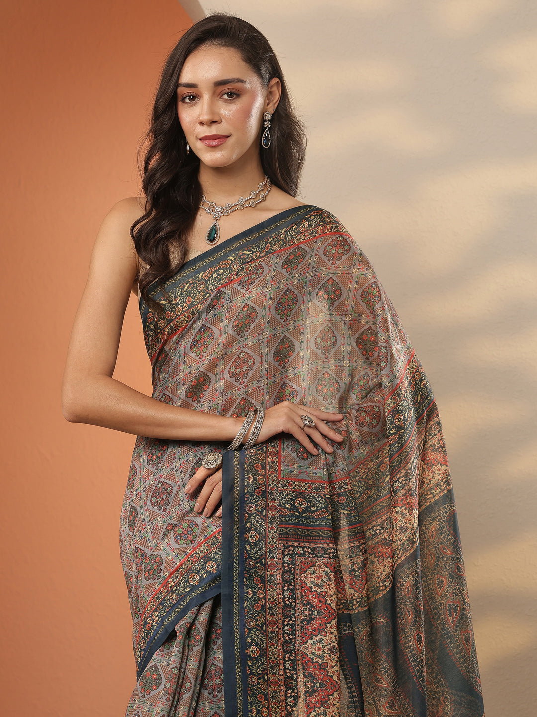  Multi Printed Silk Blend Saree With Unstitched Blouse Piece 