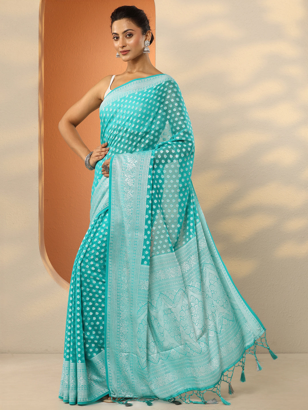  Green Woven Design Pure Georgette Saree With Unstitched Blouse Piece 