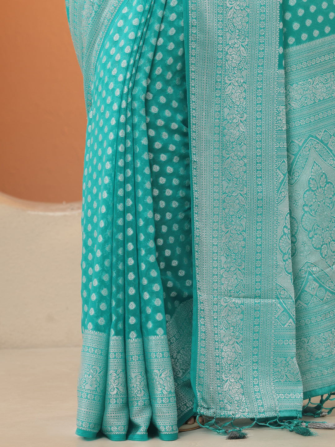  Green Woven Design Pure Georgette Saree With Unstitched Blouse Piece 