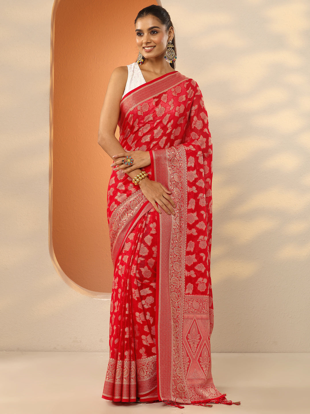  Red Woven Design Pure Georgette Saree With Unstitched Blouse Piece 