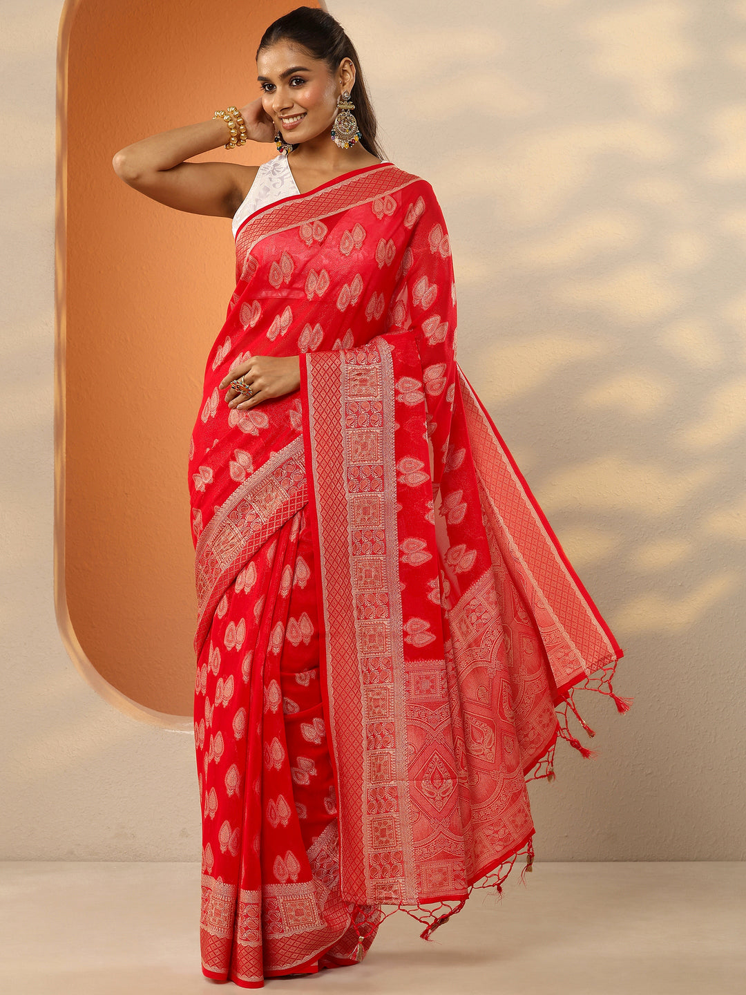  Red Woven Design Pure Georgette Saree With Unstitched Blouse Piece 