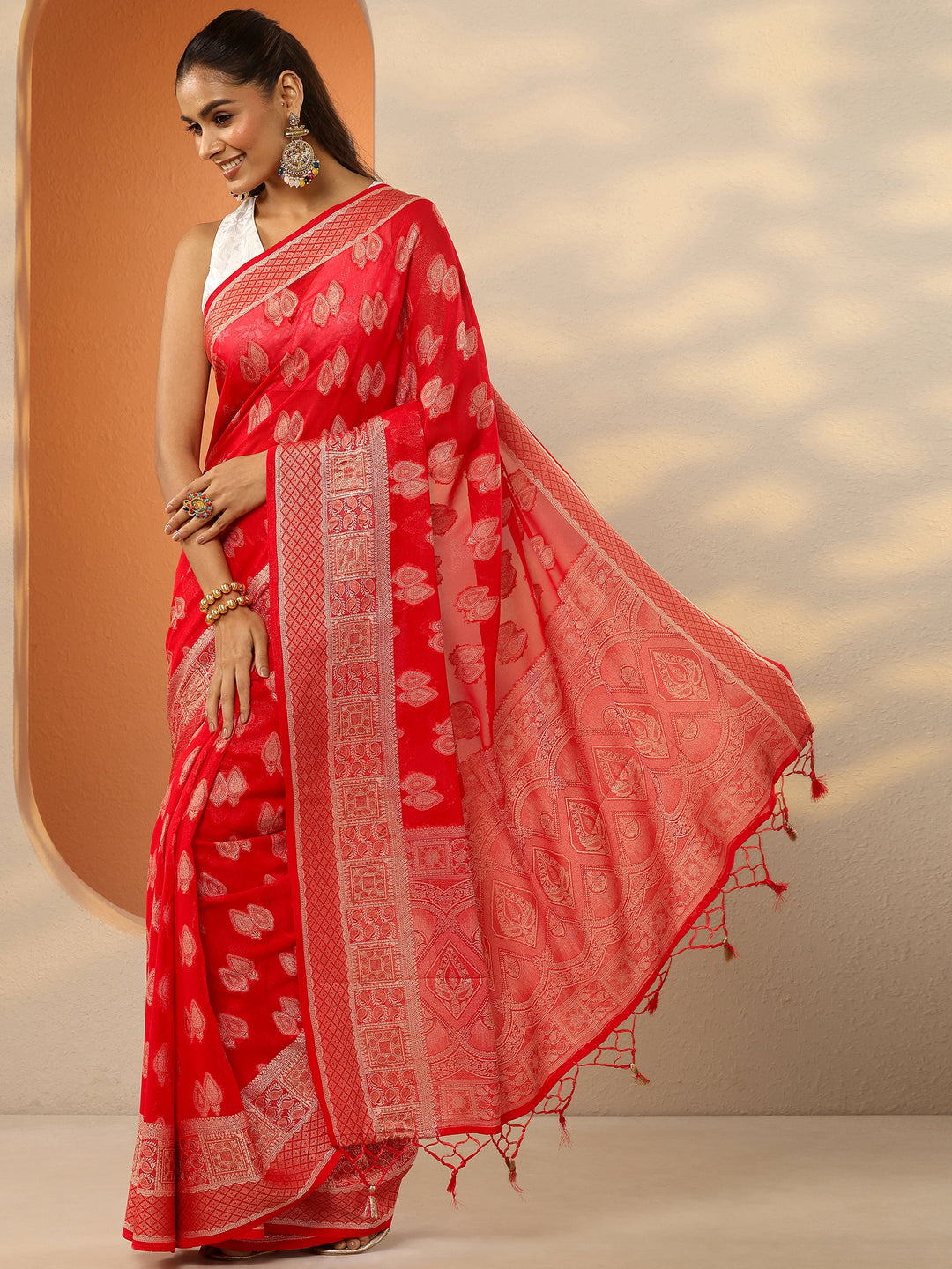  Red Woven Design Pure Georgette Saree With Unstitched Blouse Piece 