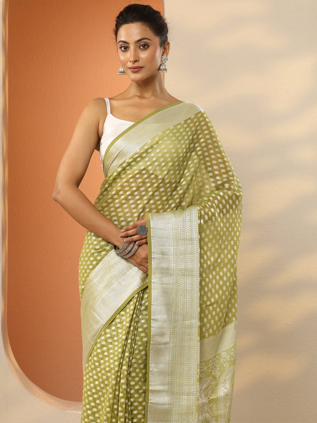  Green Woven Design Pure Georgette Saree With Unstitched Blouse Piece 