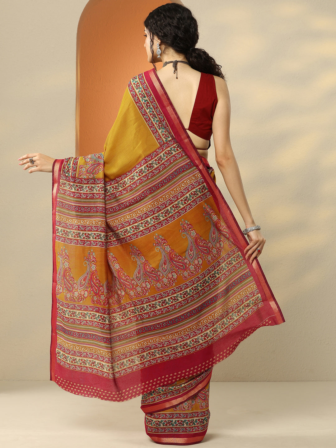  Mustard Paisley Printed Silk Blend Saree With Unstitched Blouse Piece 