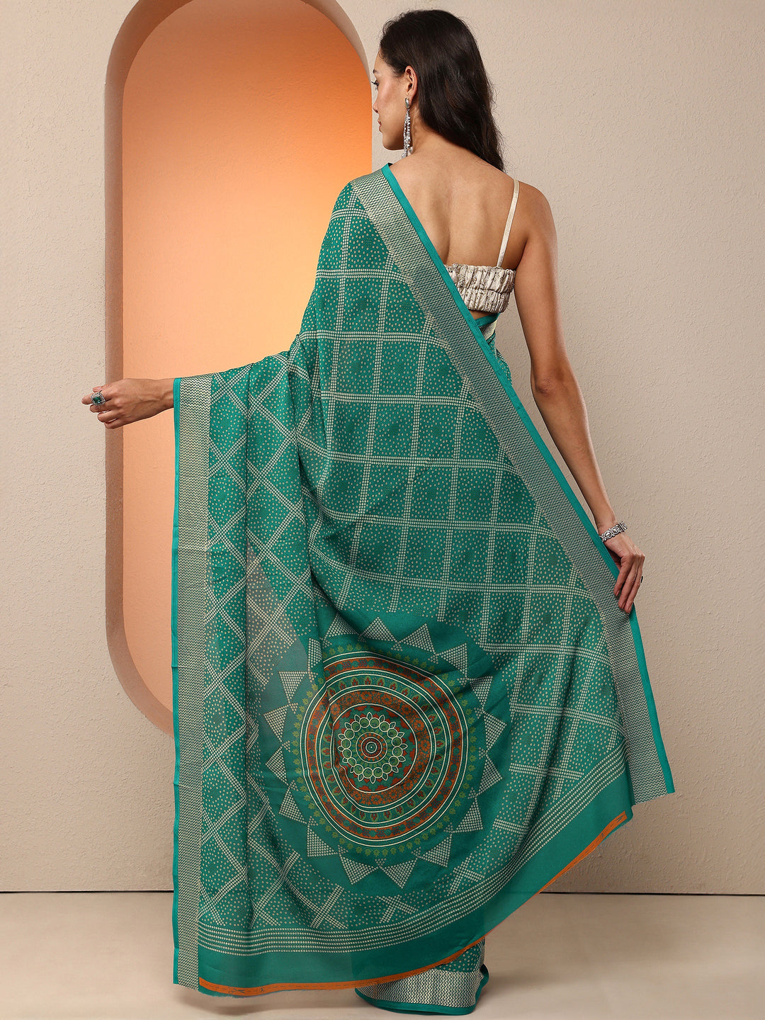  Green Bandhani Printed Georgette Saree With Unstitched Blouse Piece 