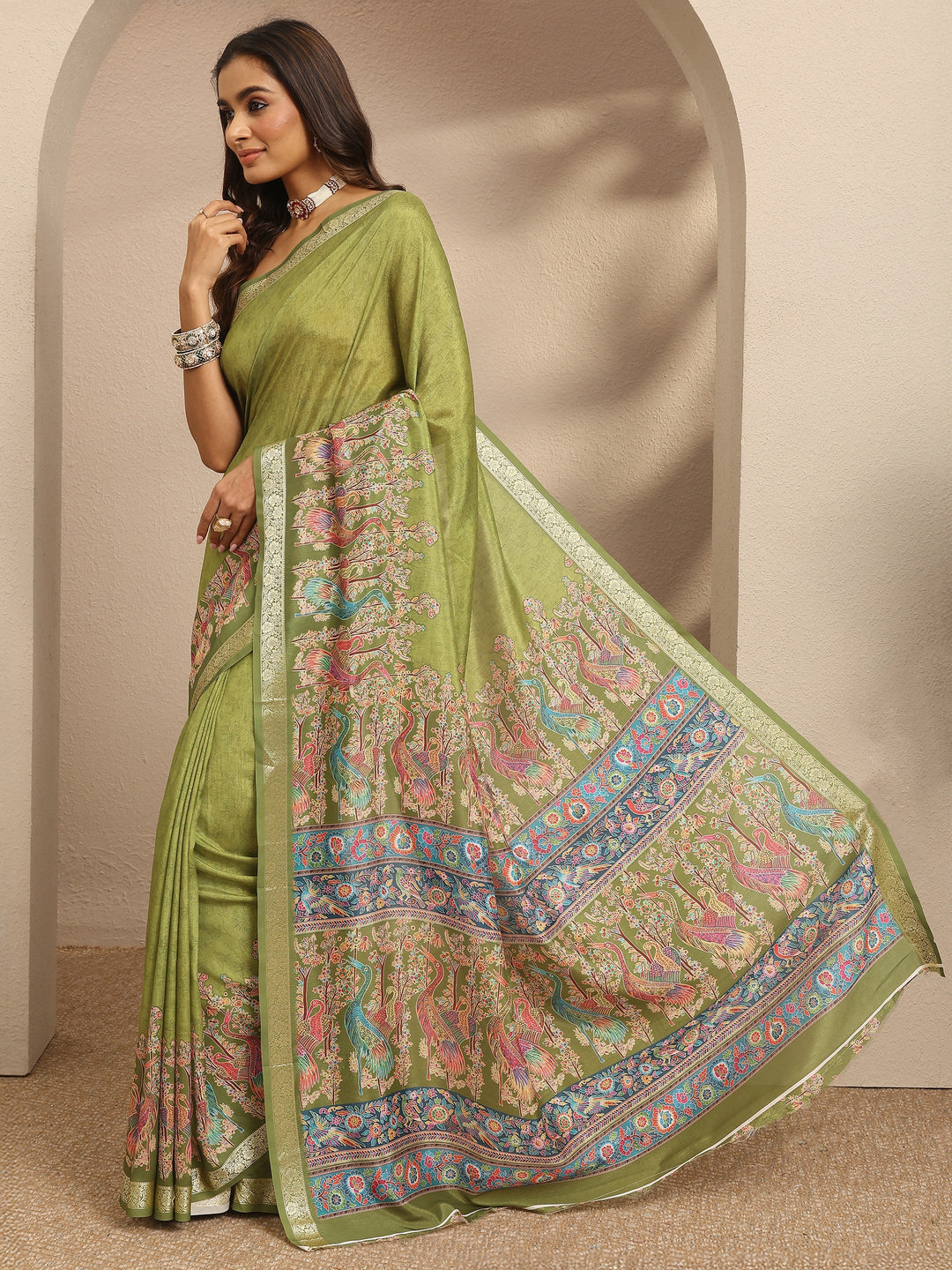  Green Printed Silk Blend Saree With Unstitched Blouse Piece 