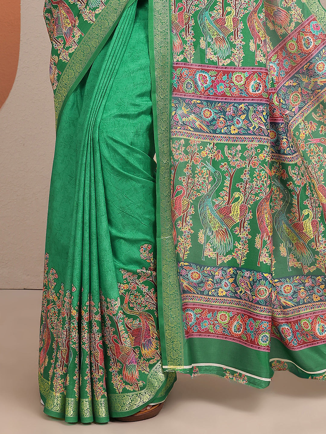  Green Printed Silk Blend Saree With Unstitched Blouse Piece 