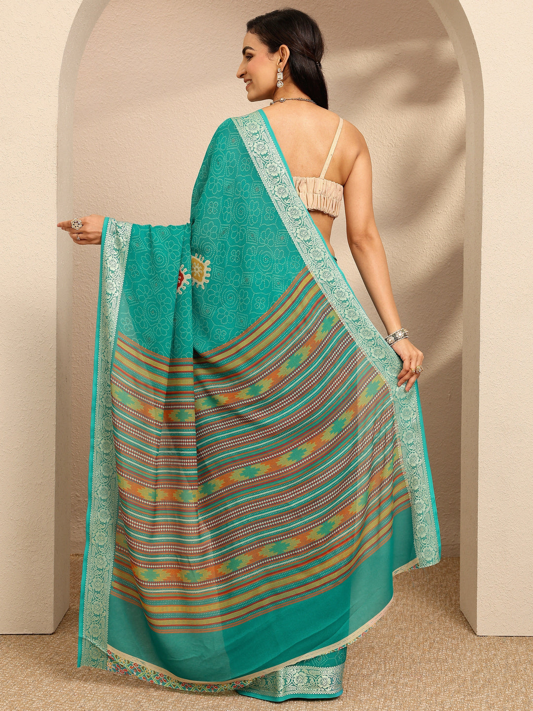  Green Bandhani Printed Georgette Saree With Unstitched Blouse Piece 