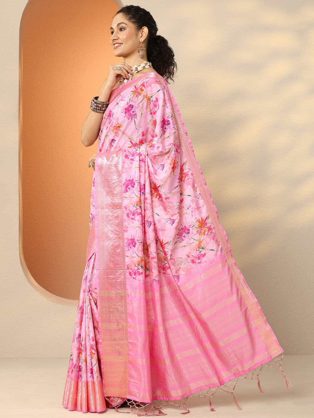  Pink Printed Silk Blend Saree With Unstitched Blouse Piece 