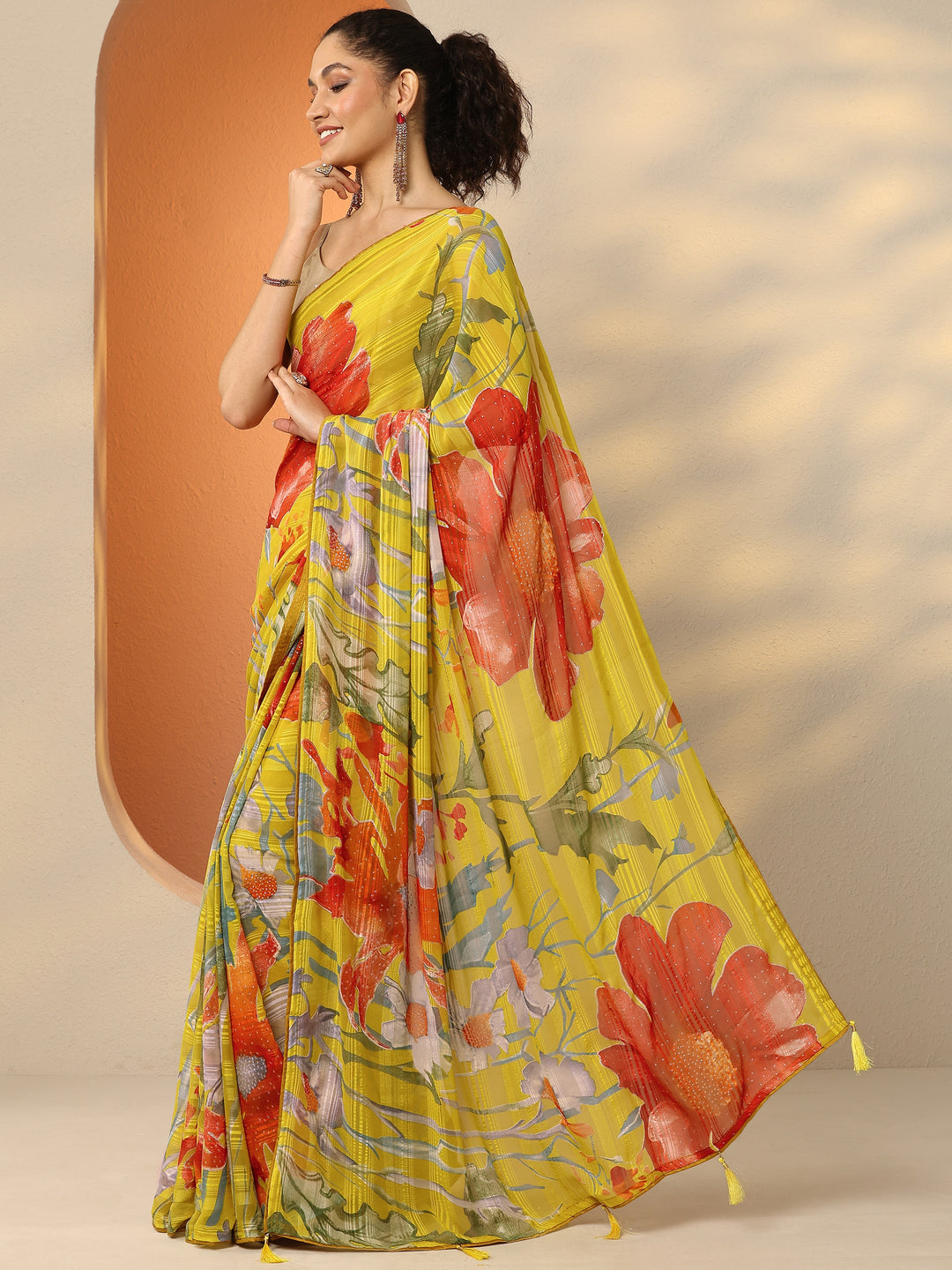  Yellow Printed Georgette Saree With Unstitched Blouse Piece 