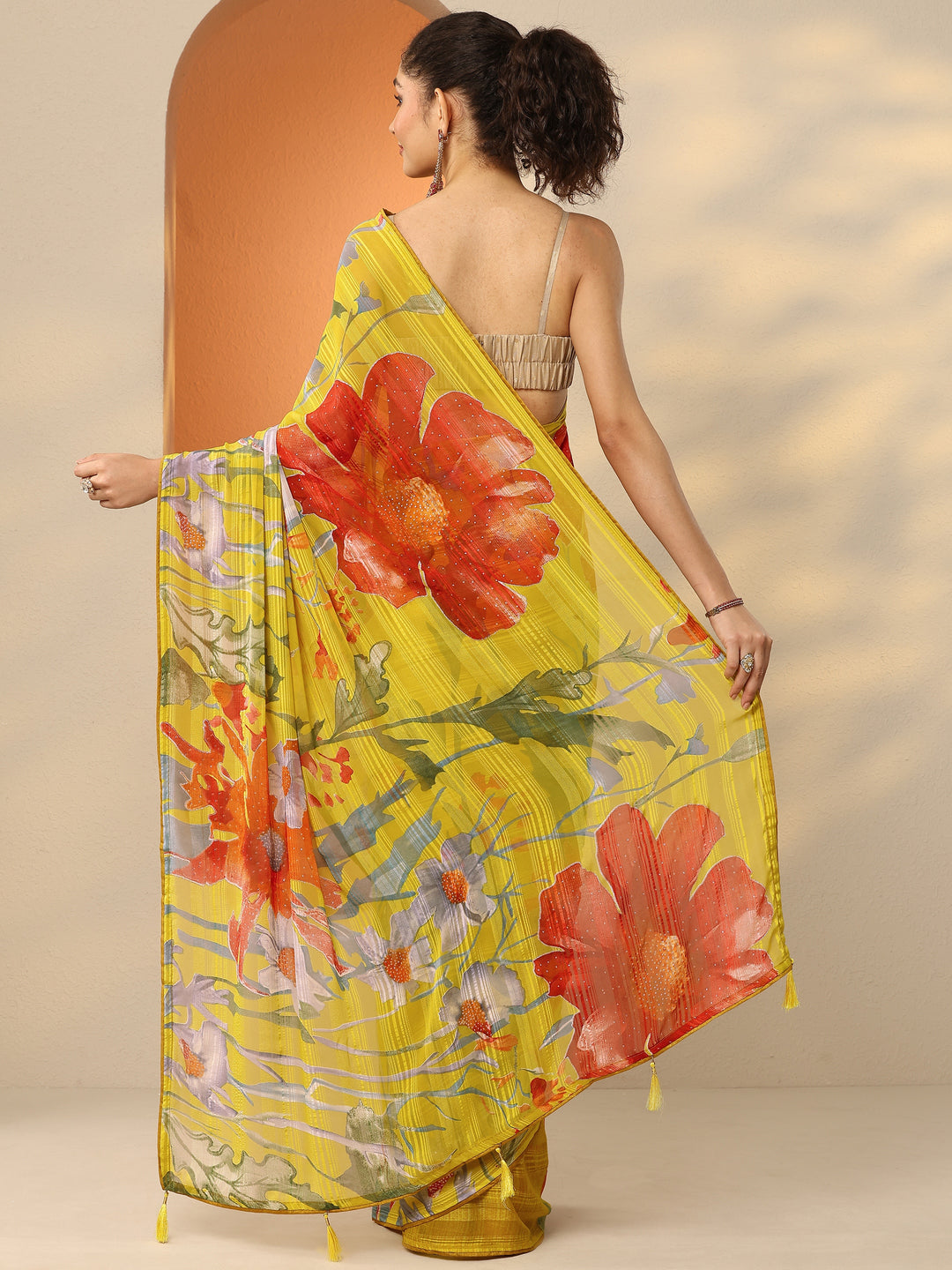  Yellow Printed Georgette Saree With Unstitched Blouse Piece 