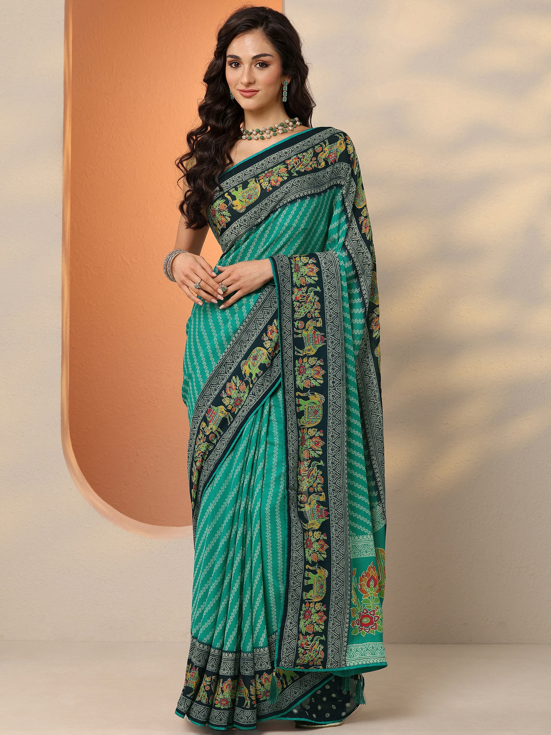  Green Printed Georgette Saree With Unstitched Blouse Piece 