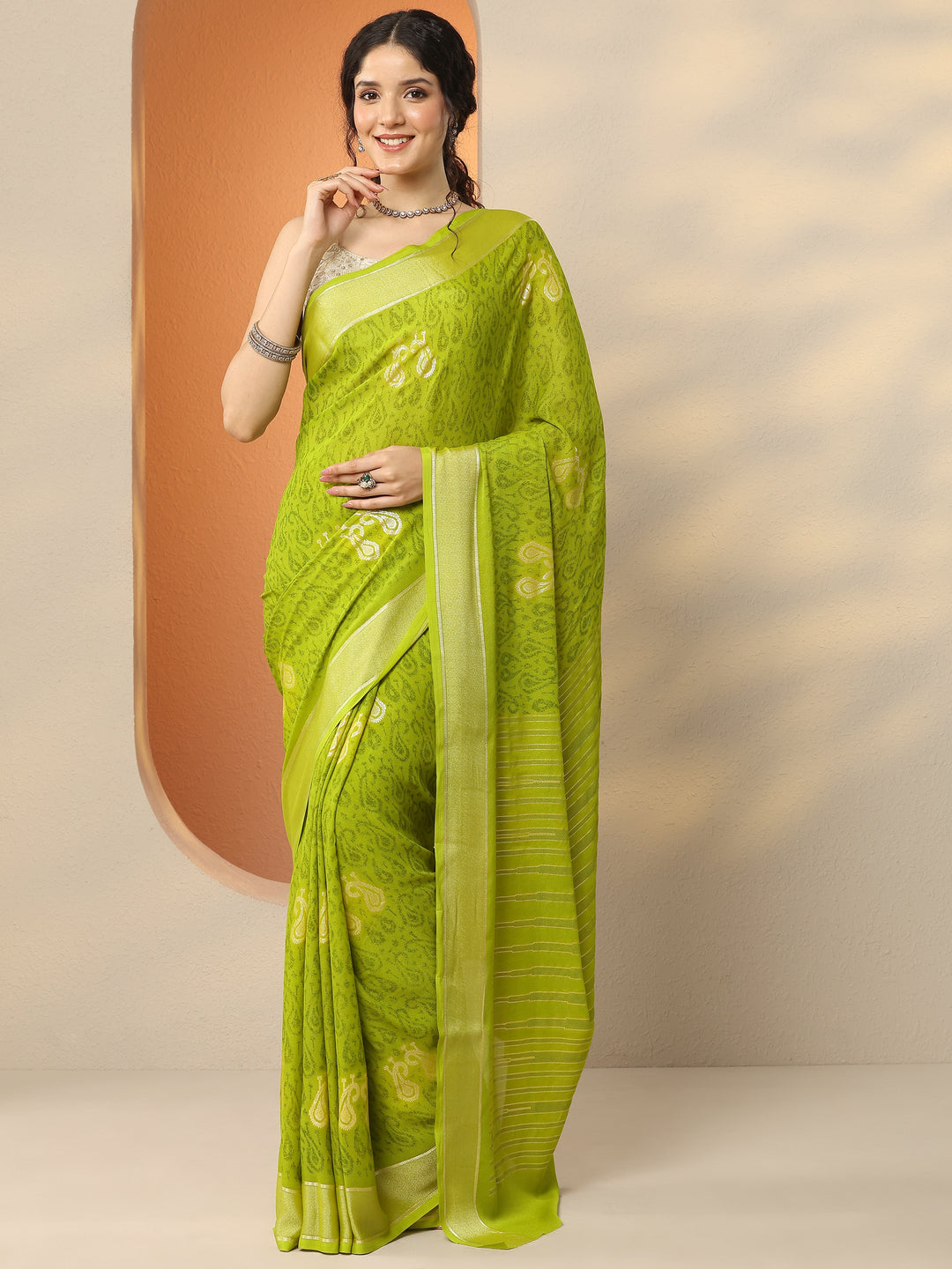  Green Paisley Printed Georgette Saree With Unstitched Blouse Piece 