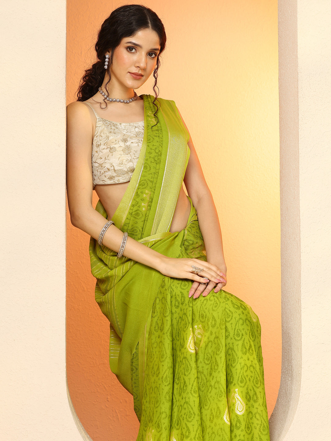 Green Paisley Printed Georgette Saree With Unstitched Blouse Piece 