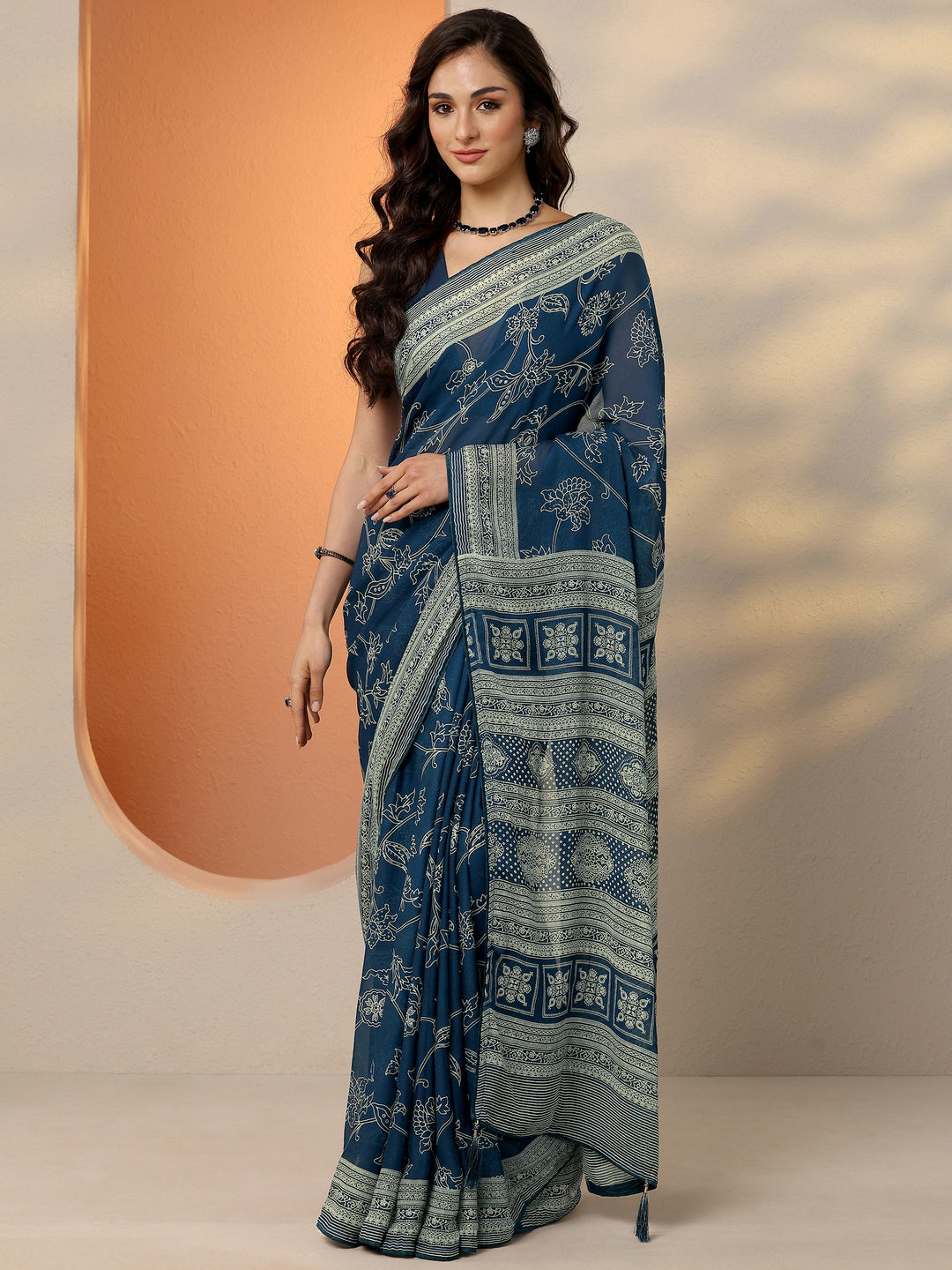  Navy Blue Printed Georgette Saree With Unstitched Blouse Piece 