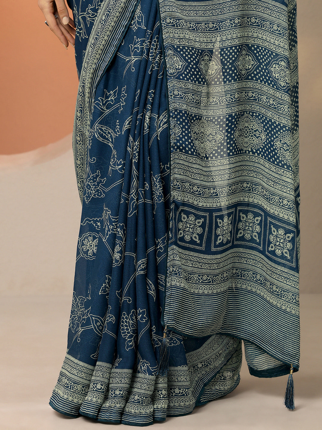  Navy Blue Printed Georgette Saree With Unstitched Blouse Piece 