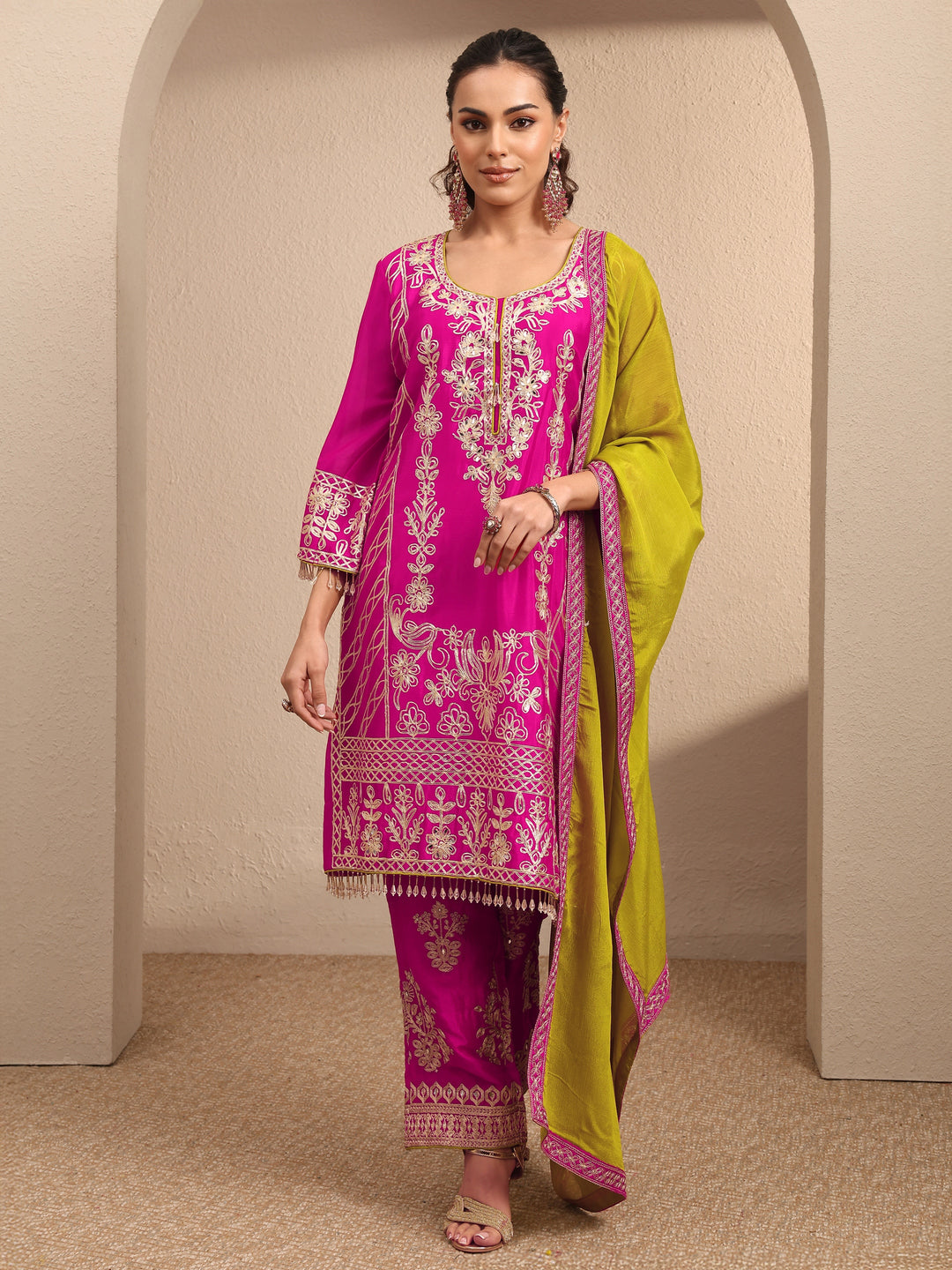  Pink Embroidered Silk Blend Straight Suit Set With Dupatta 