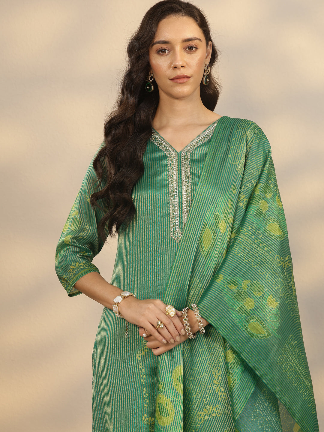  Green Printed Silk Blend Straight Suit Set With Dupatta 