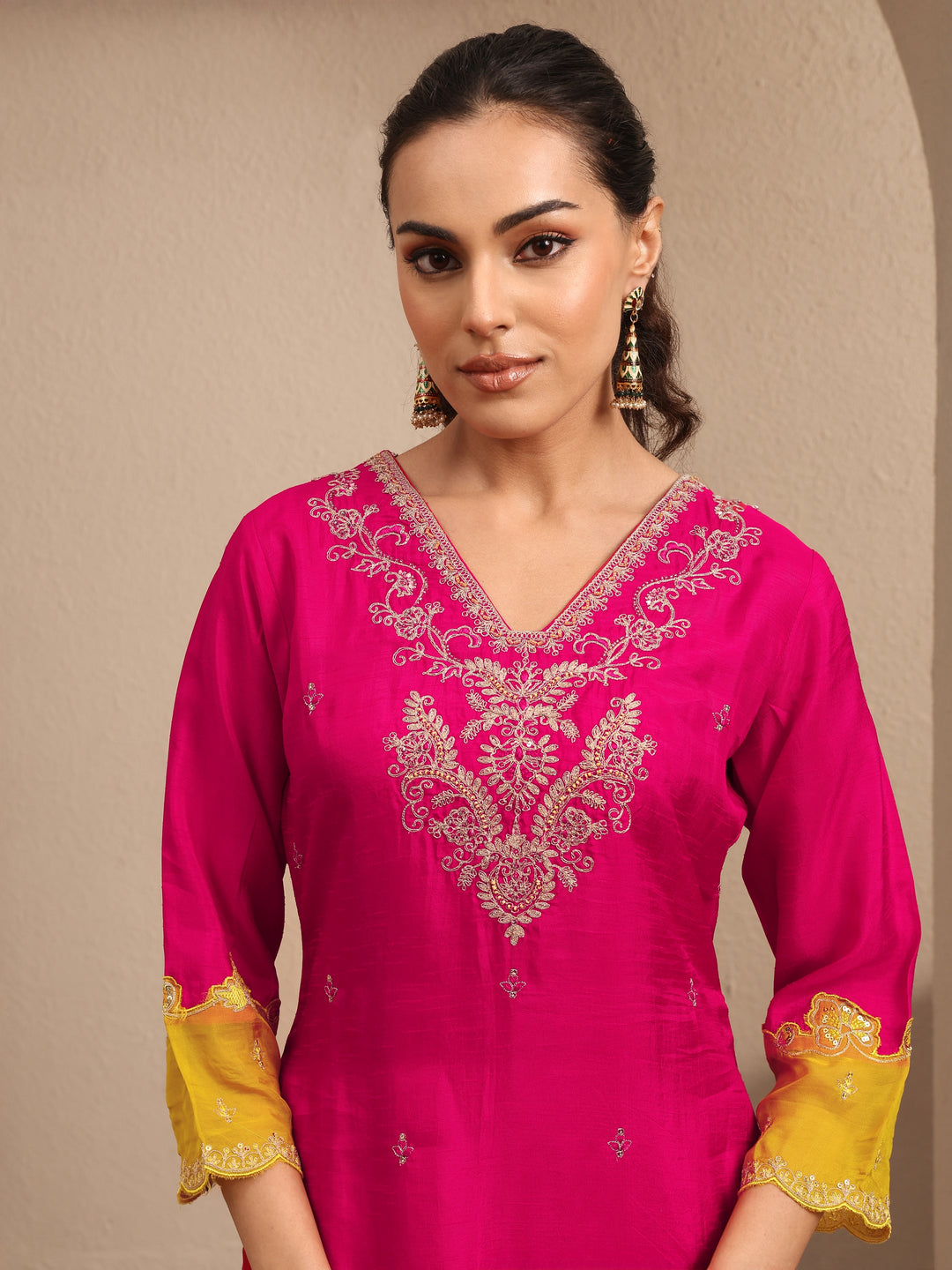  Pink Embroidered Silk Blend Straight Suit Set With Dupatta 