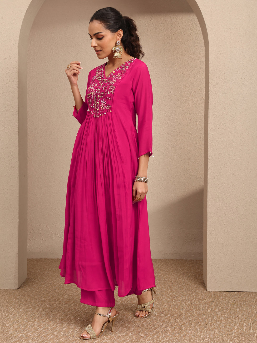  Pink Embroidered Silk blend Anarkali Suit Set With Dupatta 