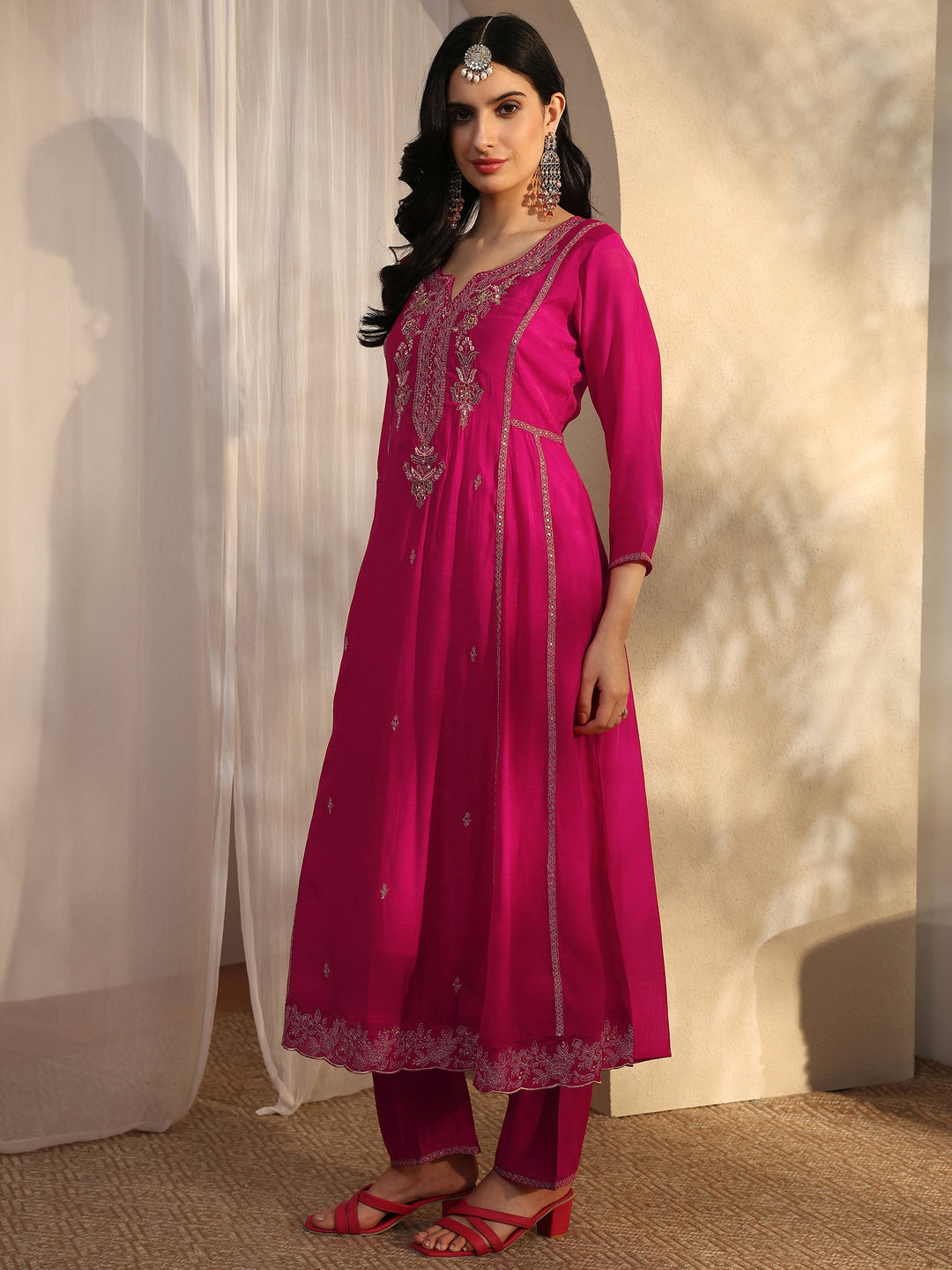  Pink Embroidered Silk blend Anarkali Suit Set With Dupatta 