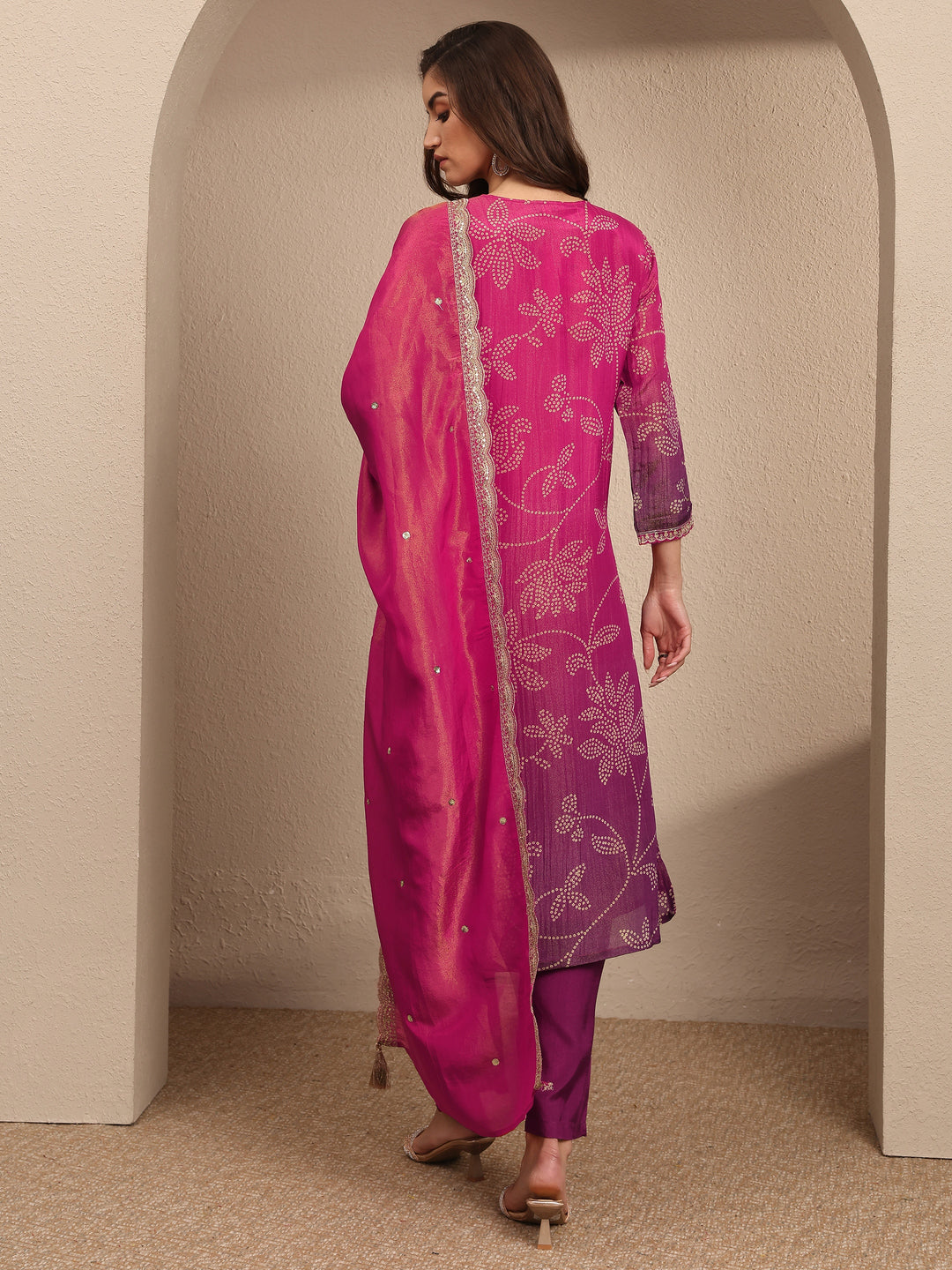  Pink Bandhani Printed Silk blend Straight Suit Set With Dupatta 