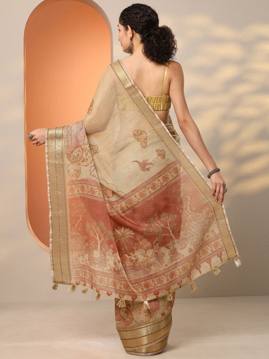  Gold Tribal Printed Silk Blend Saree With Unstitched Blouse Piece 