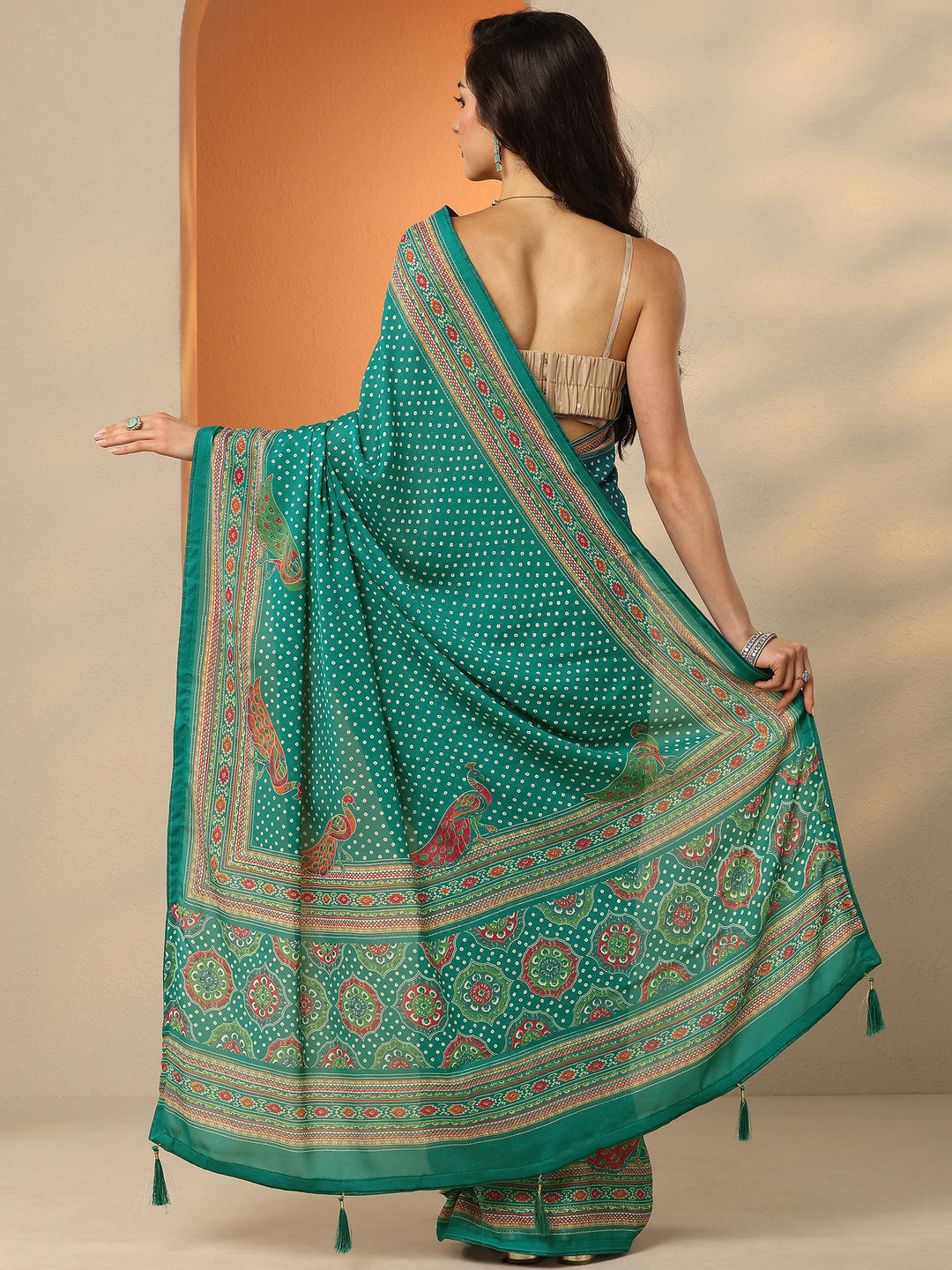  Green Bandhani Printed Silk Blend Saree With Unstitched Blouse Piece 