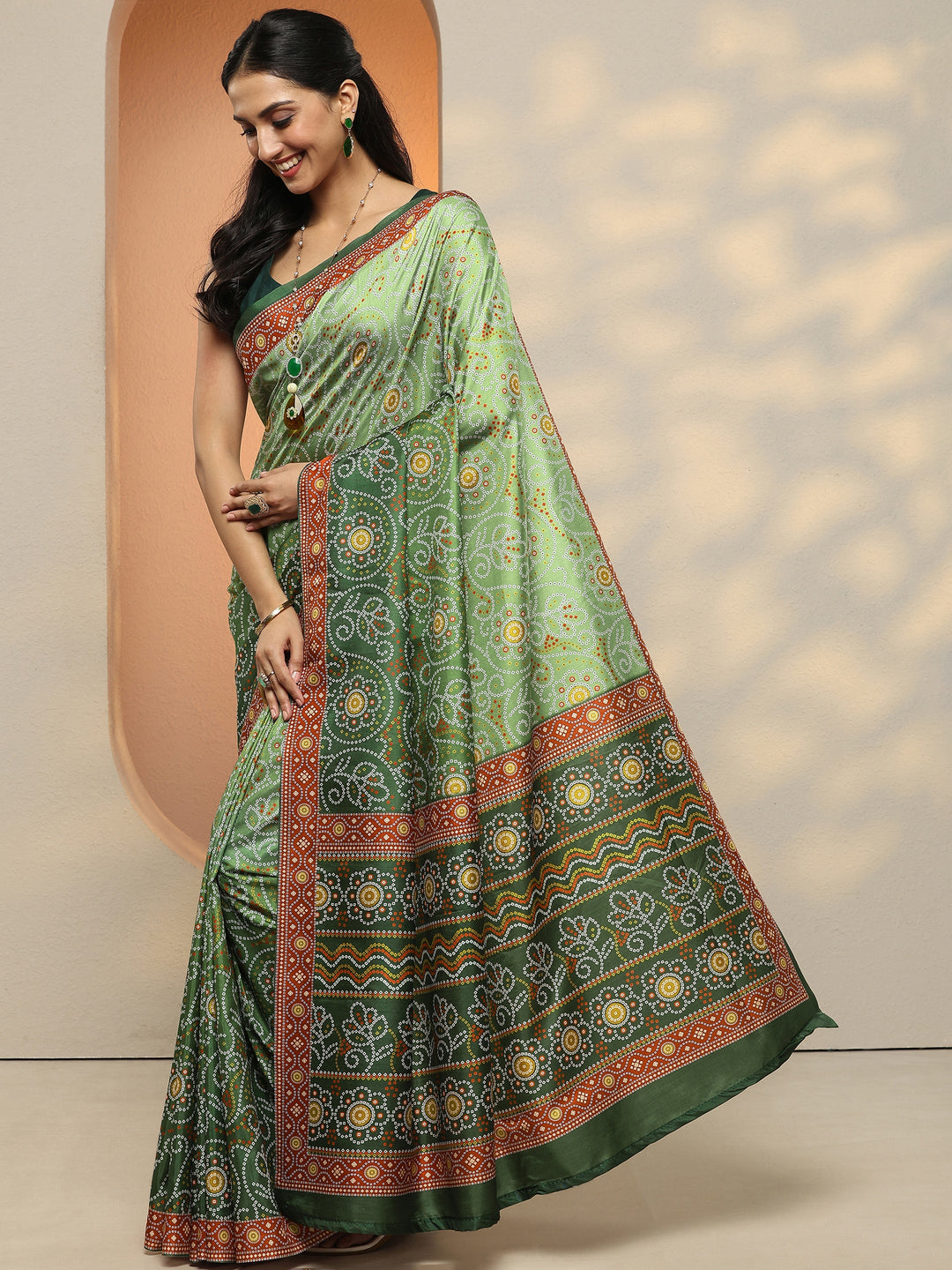  Green Bandhani Printed Silk Blend Saree With Unstitched Blouse Piece 