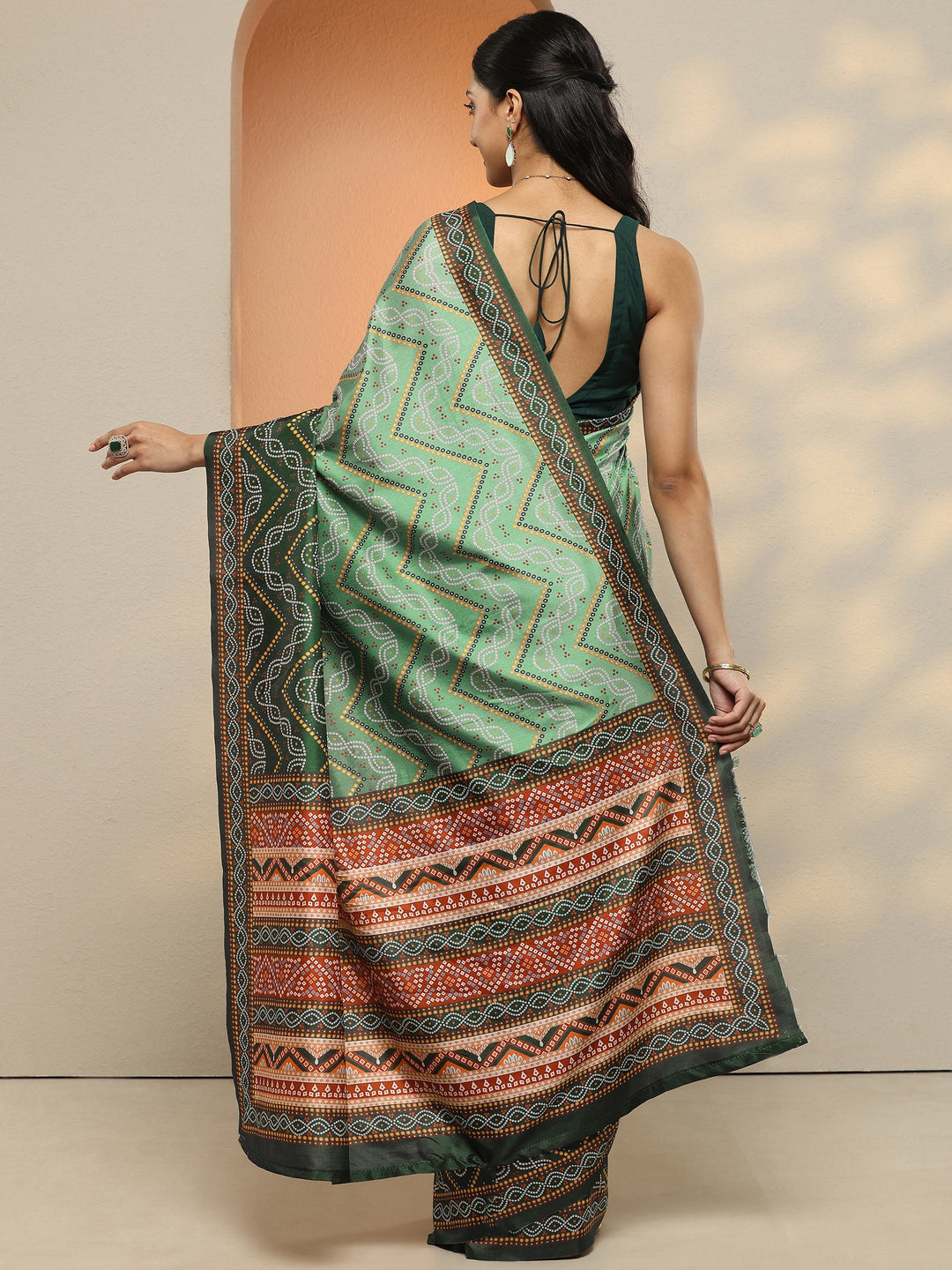  Green Bandhani Printed Silk Blend Saree With Unstitched Blouse Piece 