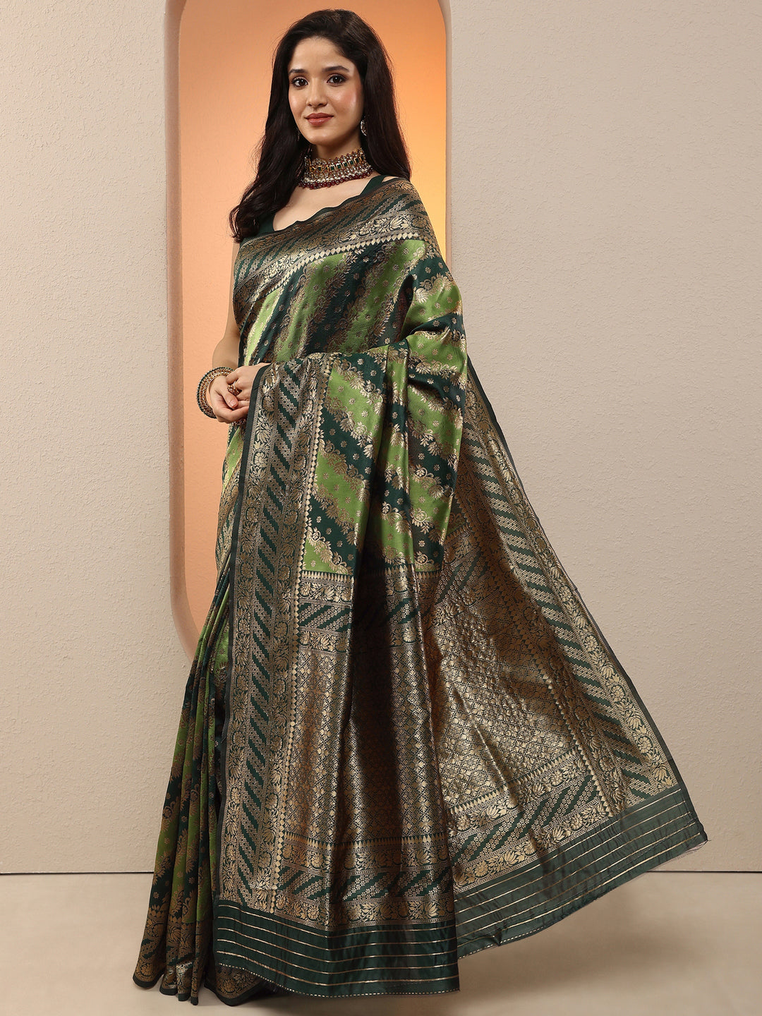  Green Woven Design Silk Blend Saree With Unstitched Blouse Piece 