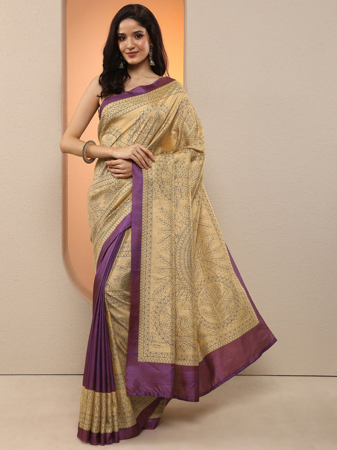  Gold Printed Silk Blend Saree With Unstitched Blouse Piece 