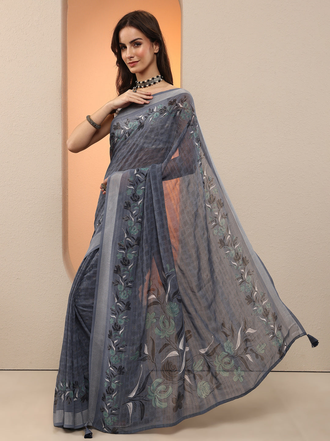  Grey Printed Georgette Saree With Unstitched Blouse Piece 