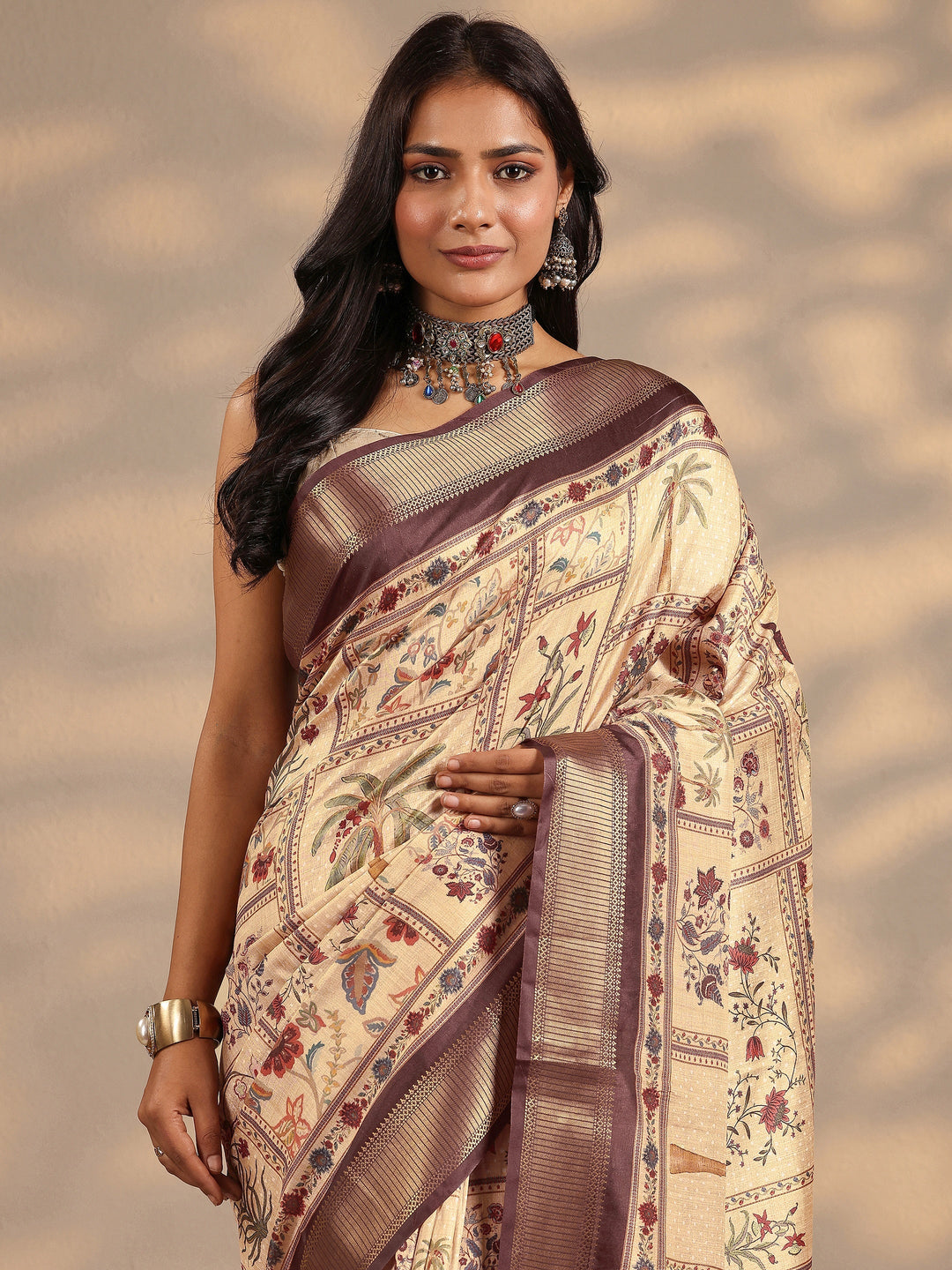  Gold Printed Silk Blend Saree With Unstitched Blouse Piece 