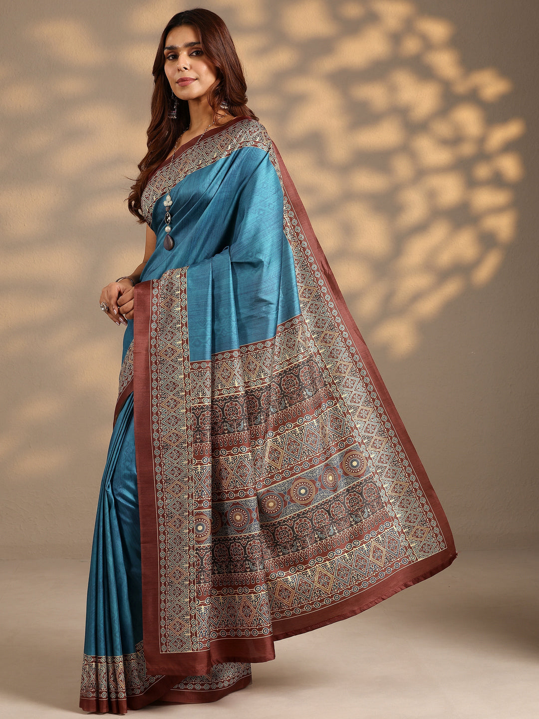  Blue Solid Silk Blend Saree With Unstitched Blouse Piece 