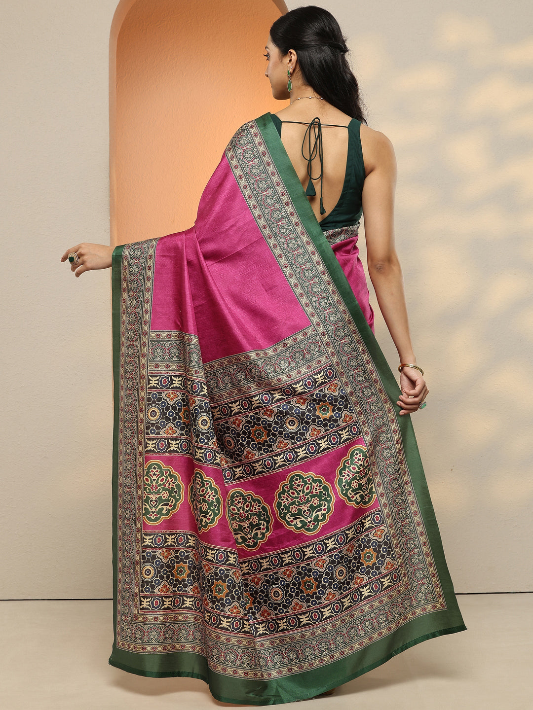  Pink Solid Silk Blend Saree With Unstitched Blouse Piece 