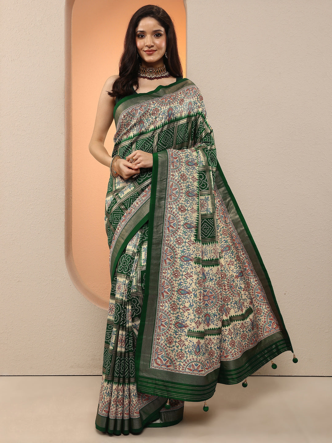  Green Bandhani Printed Silk Blend Saree With Unstitched Blouse Piece 