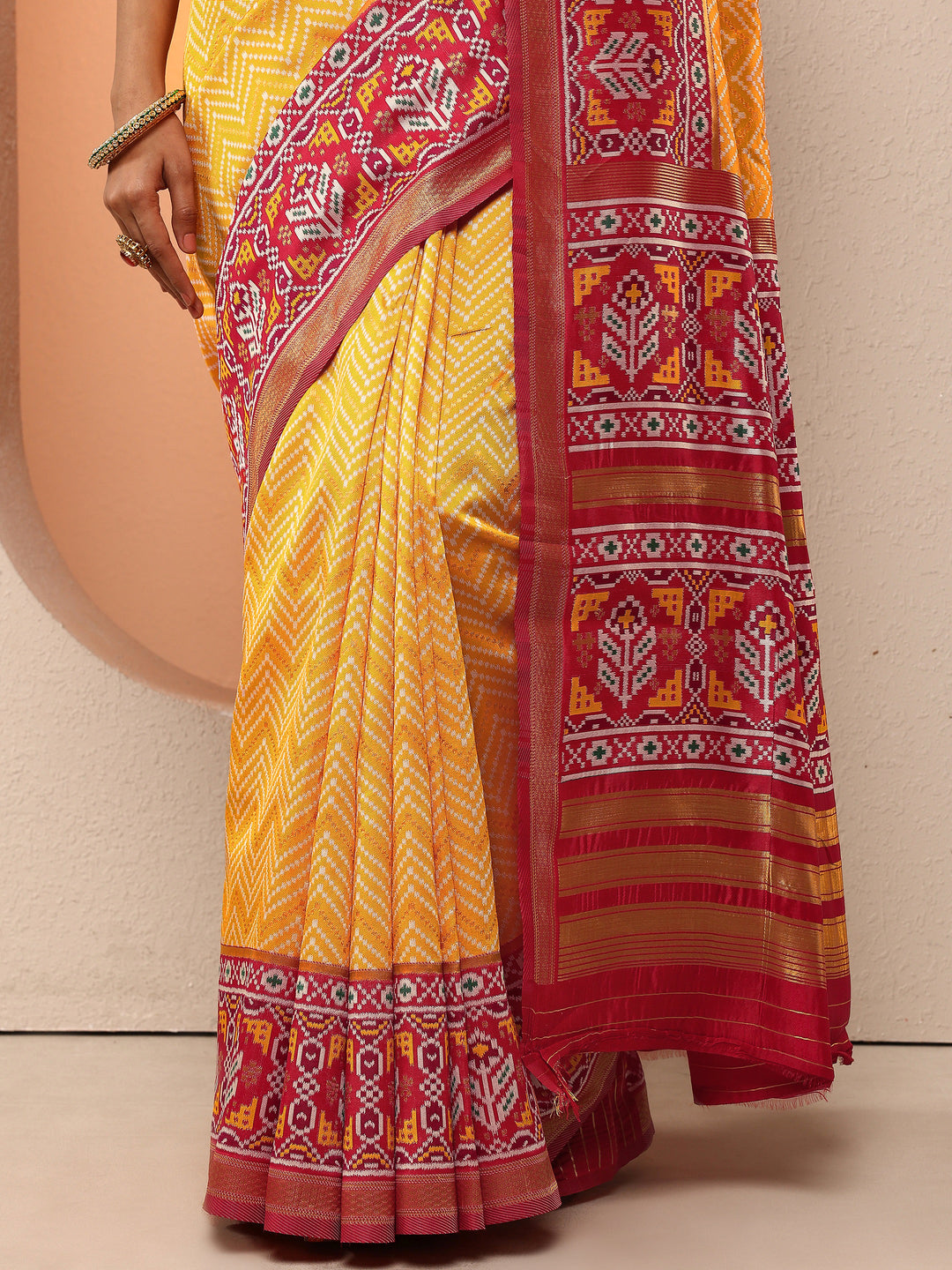  Mustard Chevron Woven Design Silk Blend Saree With Unstitched Blouse Piece 